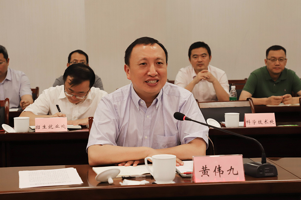 GBcY_1718619320265099032.jpg IMG_7730.jpg