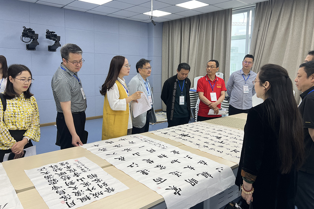 OoPx_1747040553825087056.jpg 1.jpg