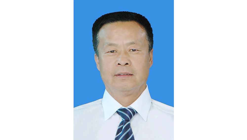 LMYj_1757391175341022497.jpg qxc.jpg