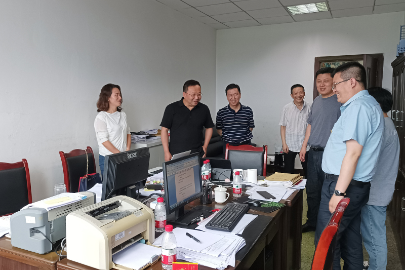 EmHT_1655258617861008806.jpg 20220609lmzdxcgz3.jpg