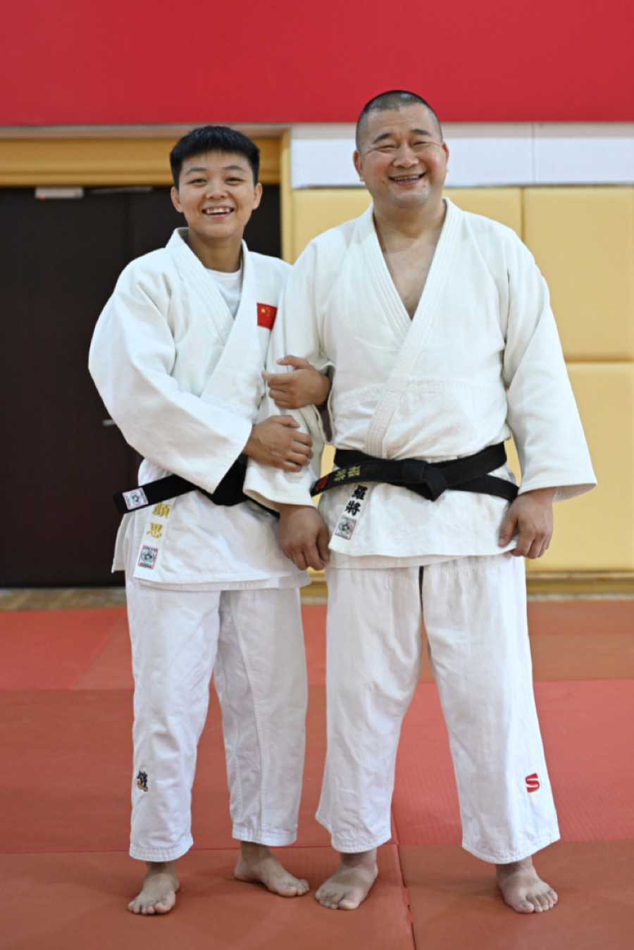 Qgzn_1690696366032042778.jpeg C0CAE09B-48FC-4278-9D52-3834E80C6DB0.jpeg