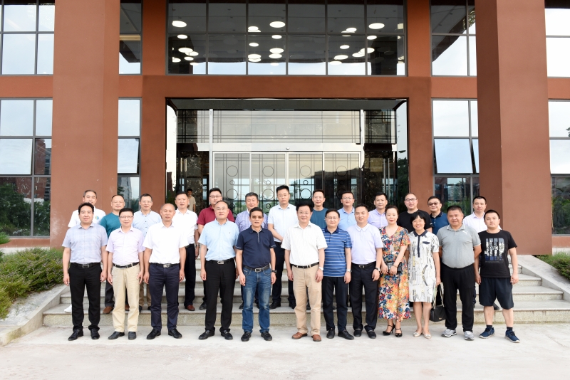 1593482635475056383.jpg 1.jpg