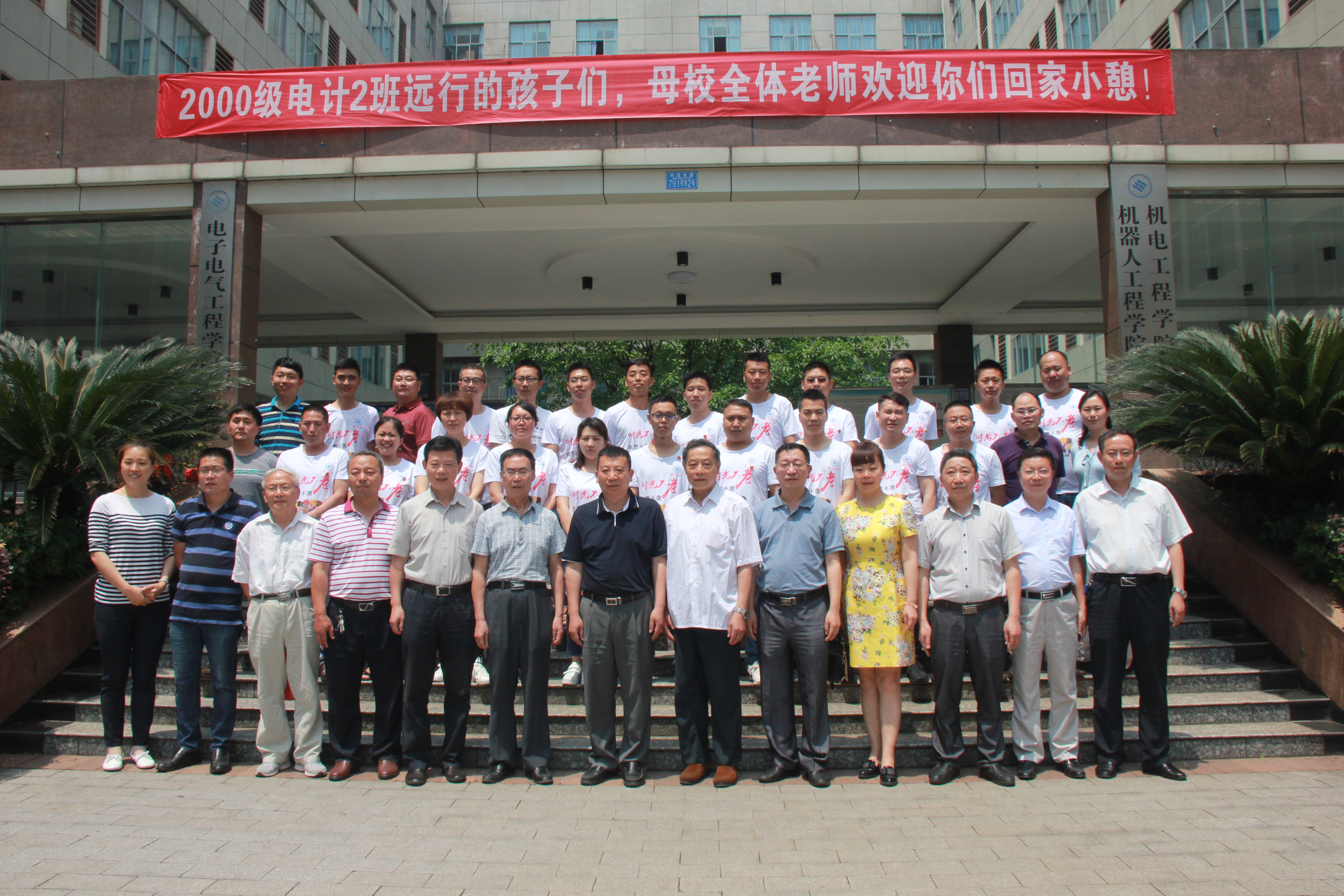 1529381386673088455.jpg 1529381386673088455.jpg