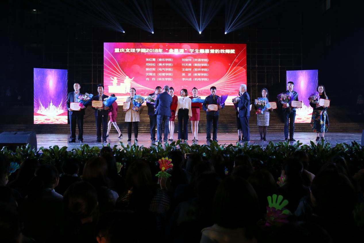 1541552597851043913.png 2.png